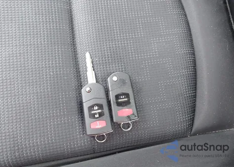 2010 Mazda Mazda5 Sport из США, поврежденный, VIN JM1CR2WL9A0375192